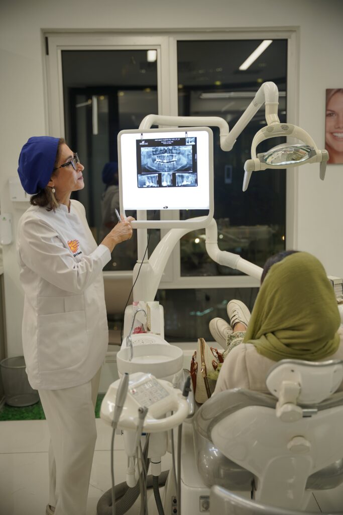 دکتر سعادت 11 DSC00431 min